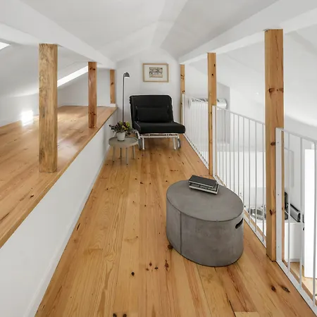 Serviced Castelo De Sao Jorge Apartment *