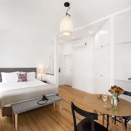Serviced Castelo De Sao Jorge Apartment Lisbon